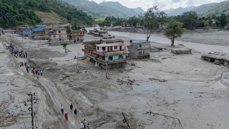 Nepal: Bilanțul inundațiilor a ajuns la 469 de morți. Operațiunile de salvare au fost reluate după ce riscul provocat de revărsarea unui lac