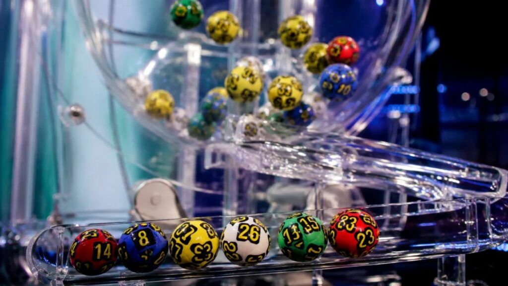 Premii de peste 76.000 de lei la Loto 5/40. Reporturi de milioane de lei la tragerile de duminică